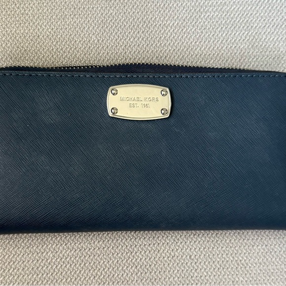 Michael Kors Zip-Around Wallet – Navy Blue - Picture 1 of 4